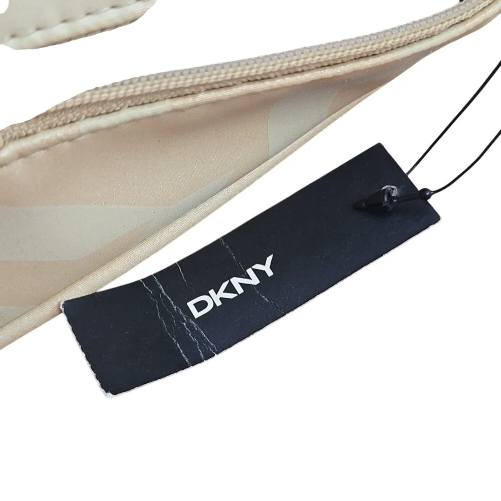 DKNY NWT Makeup Bag Cosmetic Travel Organizer Pouch‎ - Logo Gold